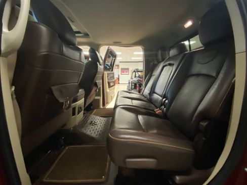 Used 2014 RAM 2500 Longhorn w/ Convenience Group AWD/4WD image 19
