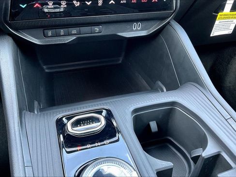 New 2026 Jeep Cherokee Limited AWD/4WD image 12