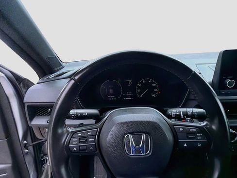 Used 2024 Honda CR-V Sport image 11