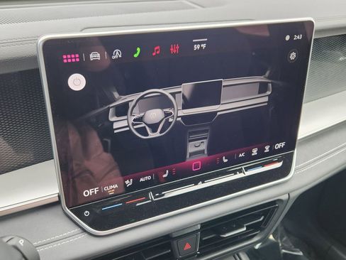 New 2026 Volkswagen Tiguan SE R-Line image 9