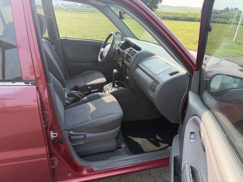 Used 2000 Chevrolet Tracker 4WD w/ Preferred Equipment Group 2 image 19