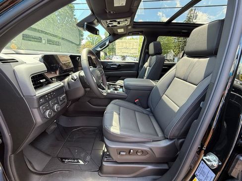 New 2026 Chevrolet Tahoe RST w/ Sun And Tow Package AWD/4WD image 17