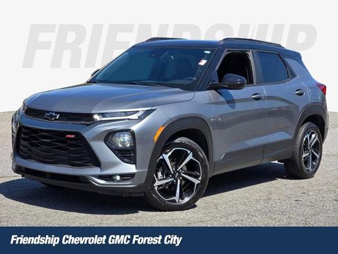 Used 2021 Chevrolet TrailBlazer RS w/ Technology Package FWD image 1