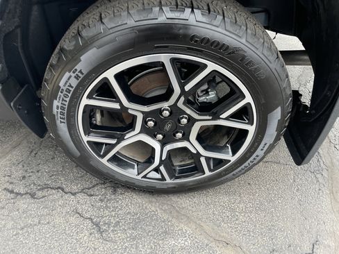 Used 2025 Ford Maverick Lariat w/ 4K Tow Package image 42