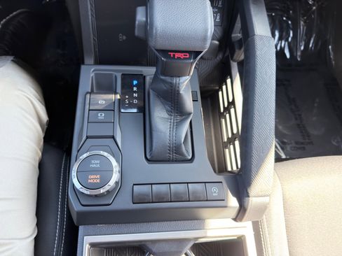 Used 2024 Toyota Tacoma TRD Sport w/ TRD Sport Upgrade Package RWD image 35
