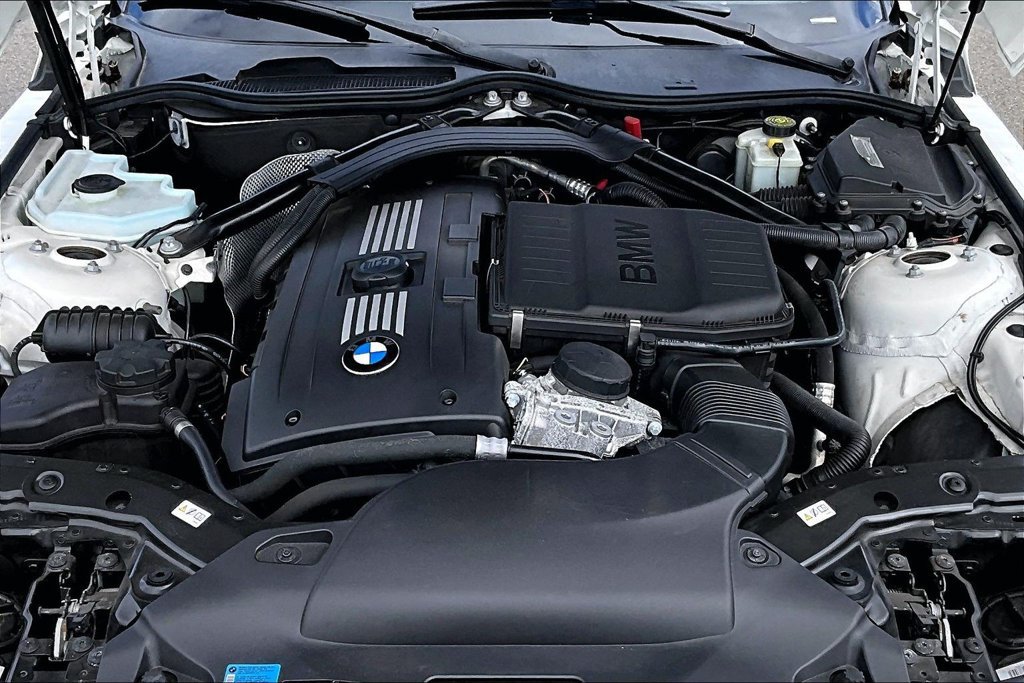 Used 2011 BMW Z4 sDrive35i RWD image 10