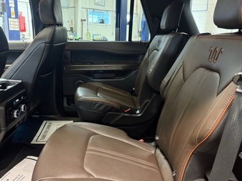 Used 2021 Ford Expedition King Ranch image 13