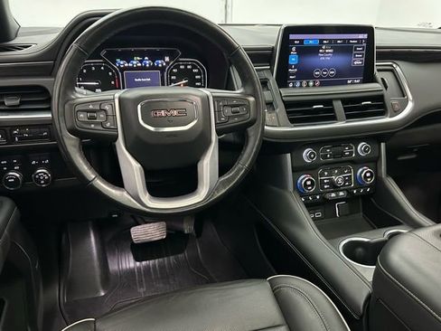 Used 2021 GMC Yukon SLT w/ SLT Premium Package image 31