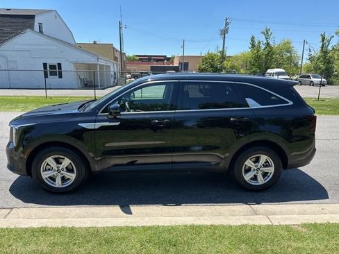 New 2026 Kia Sorento LX FWD image 29