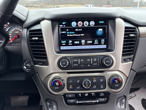 Used 2020 GMC Yukon Denali image 29