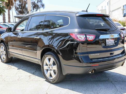 Used 2017 Chevrolet Traverse Premier FWD image 25