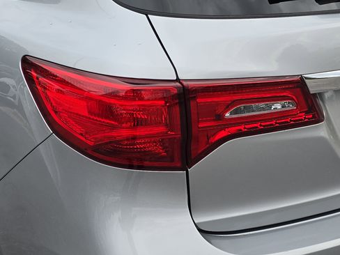 Used 2020 Acura MDX FWD w/ Technology Package image 37