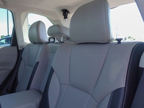 Certified 2021 Subaru Forester Limited image 22