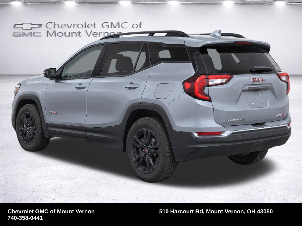 Used 2024 GMC Terrain AT4 w/ Tech Package AWD/4WD image 3