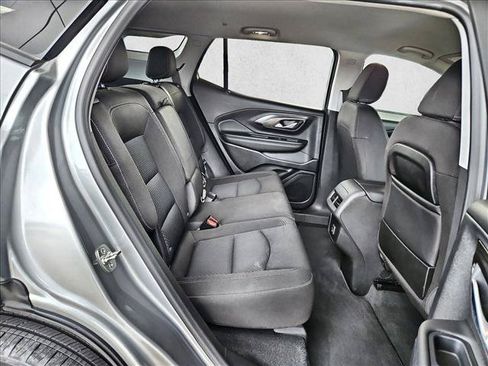 Used 2024 GMC Terrain SLE FWD image 19