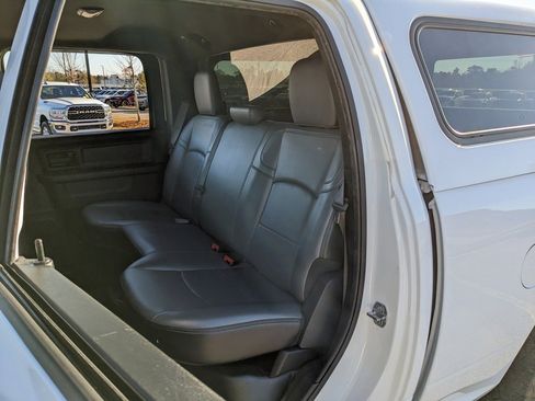 Used 2021 RAM 2500 Tradesman w/ Chrome Appearance Group image 34