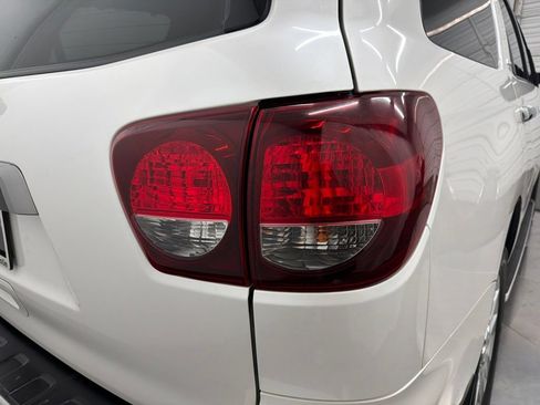 Used 2021 Toyota Sequoia Platinum RWD image 12