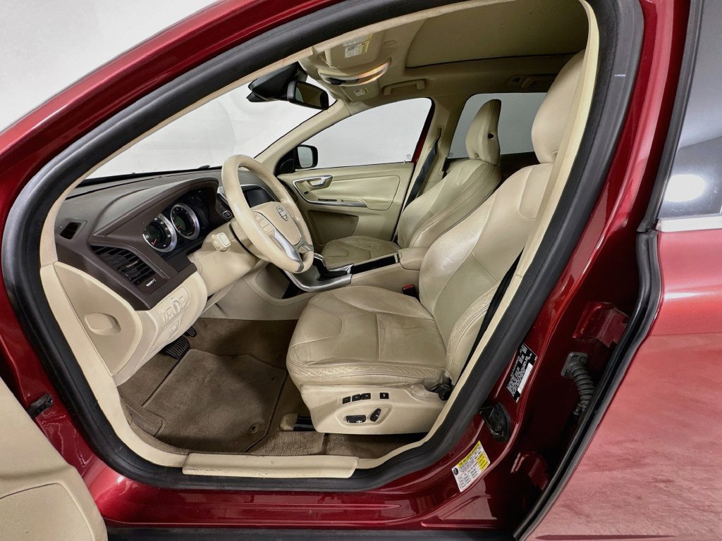 Used 2013 Volvo XC60 3.2 FWD image 22