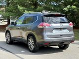 Used 2015 Nissan Rogue SL w/ SL Premium Package image 4