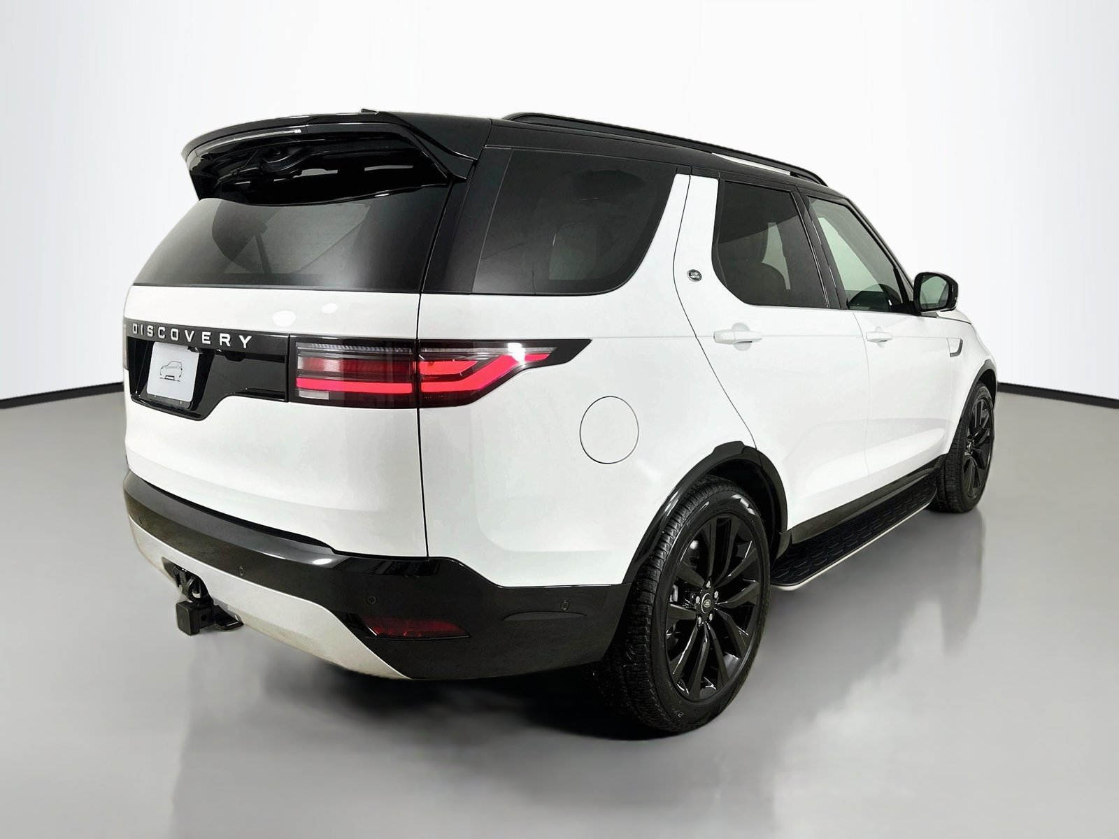 New 2026 Land Rover Discovery Limited Edition AWD/4WD image 5