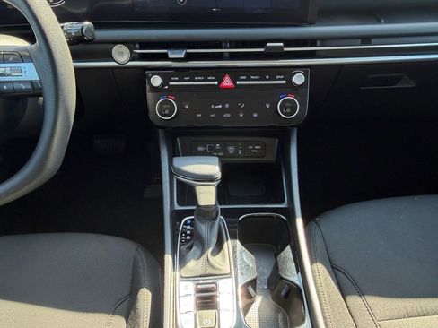 Certified 2025 Hyundai Tucson SEL AWD/4WD image 11