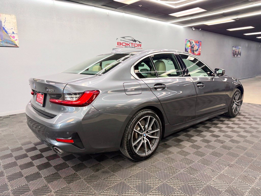 Used 2020 BMW 330i xDrive Sedan w/ Convenience Package AWD/4WD image 15
