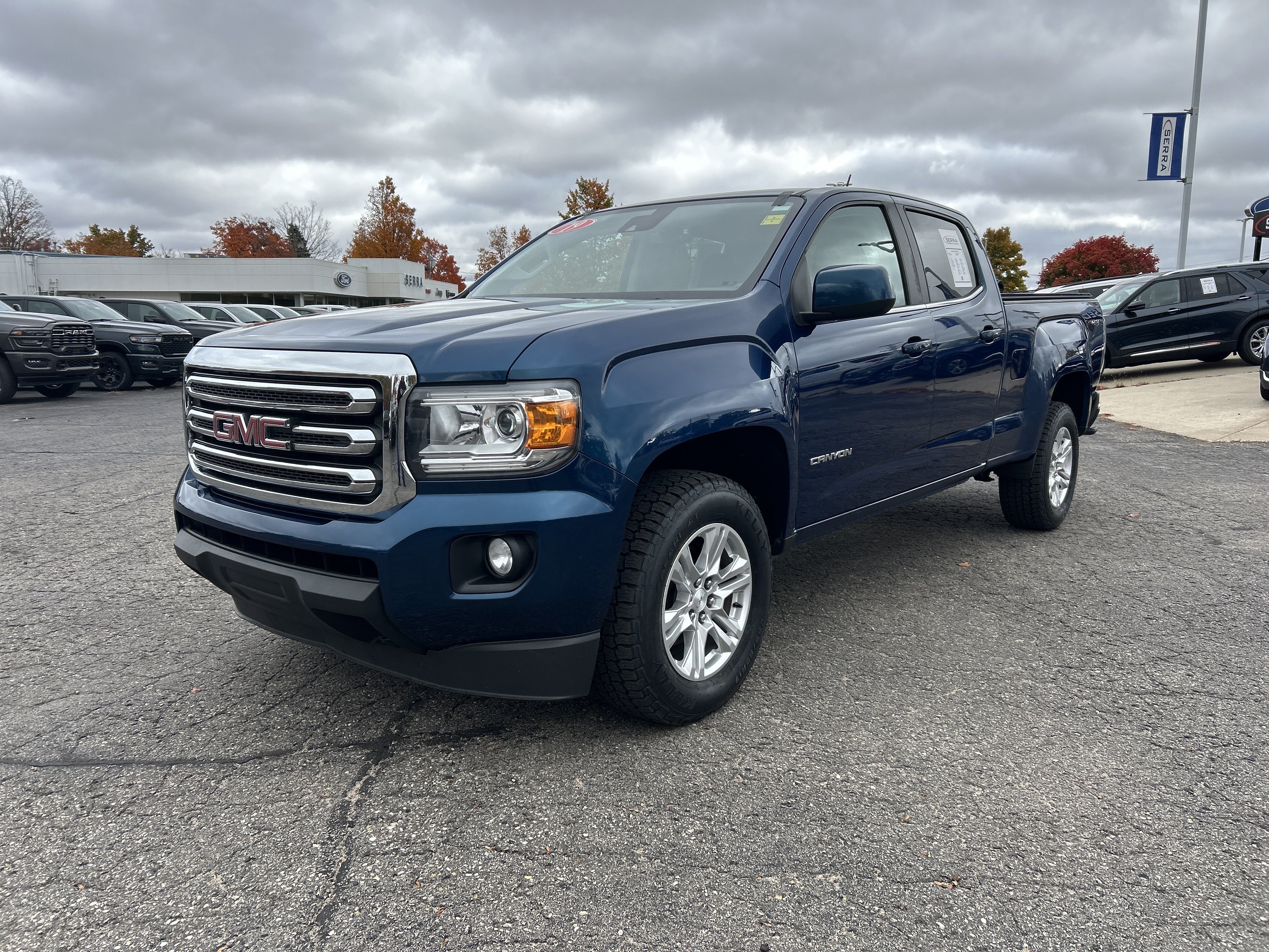 Used 2019 GMC Canyon SLE w/ Driver Alert Package AWD/4WD image 7