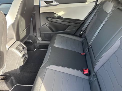 New 2026 Volkswagen Taos SE FWD image 21