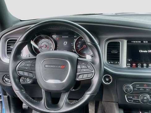 Used 2022 Dodge Charger SXT AWD/4WD image 21