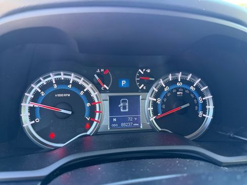 Used 2019 Toyota 4Runner TRD Off-Road Premium image 34