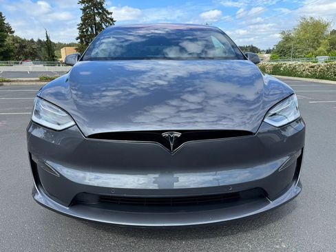 Used 2023 Tesla Model X AWD/4WD image 4