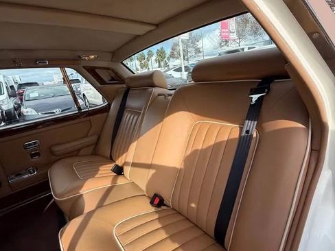 Used 1988 Rolls-Royce Silver Spur image 7