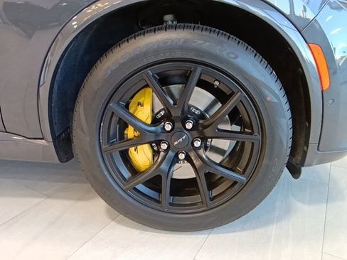 Used 2024 Dodge Durango SRT AWD/4WD image 31