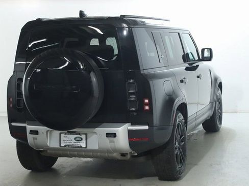 Certified 2024 Land Rover Defender 110 S AWD/4WD image 9