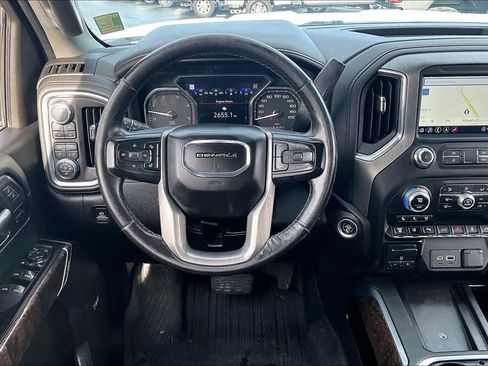 Used 2023 GMC Sierra 3500 Denali w/ Denali Ultimate Package image 5