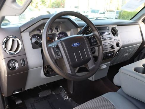 Used 2016 Ford F250 XLT w/ XLT Value Package AWD/4WD image 19