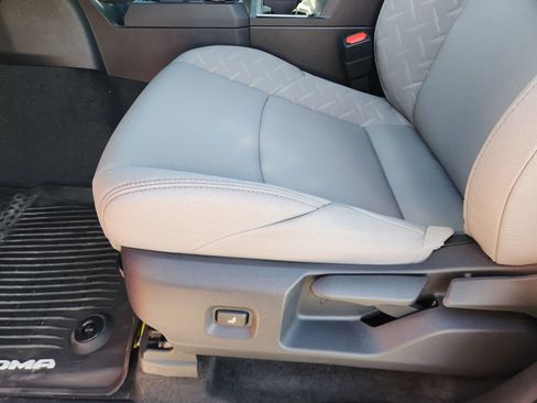 New 2026 Toyota Tacoma SR5 image 23