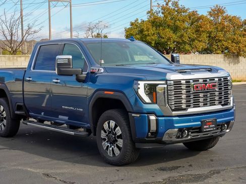 New 2025 GMC Sierra 2500 Denali w/ Technology Package image 6