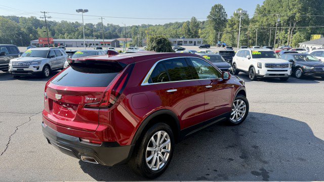 Used 2019 Cadillac XT4 Luxury FWD image 4
