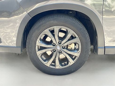 Used 2023 Subaru Forester Sport image 32