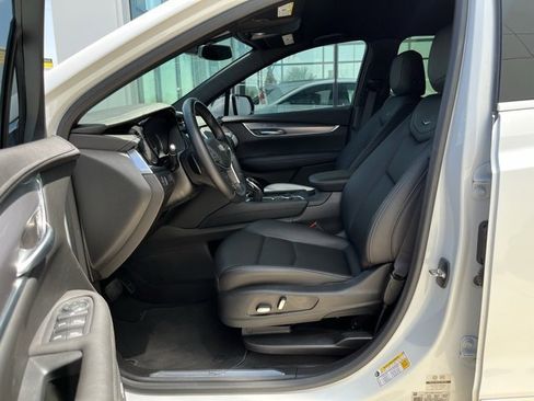 Certified 2023 Cadillac XT5 Luxury image 29