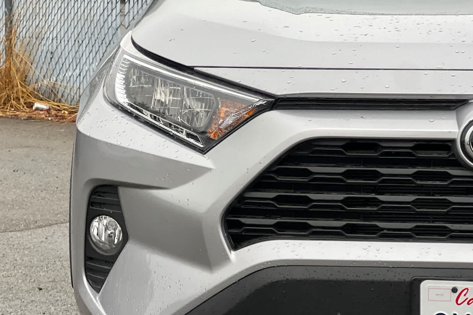 Used 2021 Toyota RAV4 XLE w/ Convenience Package AWD/4WD image 17