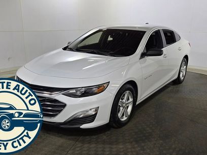 Used 2023 Chevrolet Malibu LS