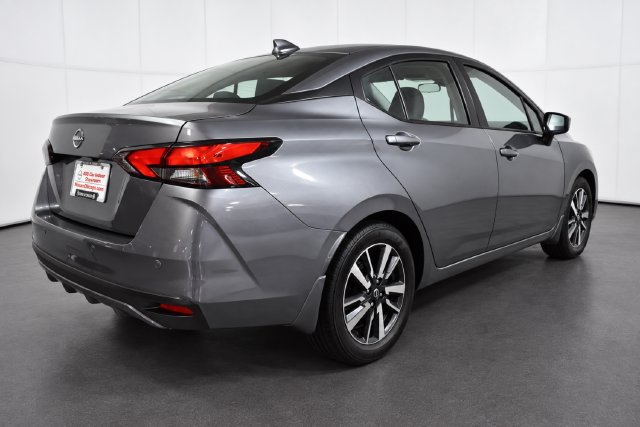 Certified 2025 Nissan Versa SV w/ Trunk Package FWD image 4