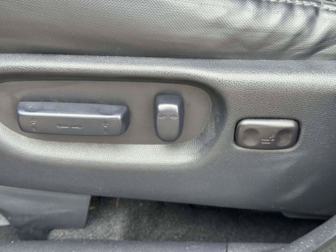 Used 2010 Honda CR-V EX-L image 17