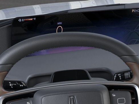 New 2026 Lincoln Navigator Reserve AWD/4WD image 13