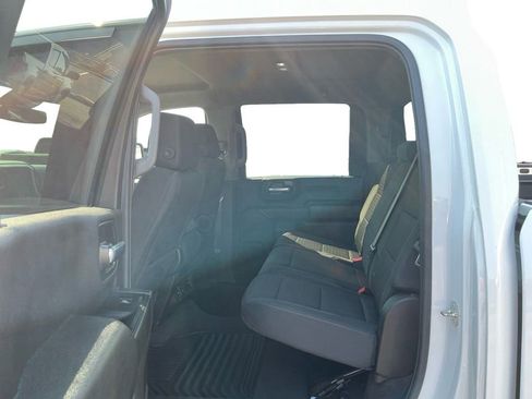 Used 2024 Chevrolet Silverado 2500 Custom w/ Custom Value Package image 21