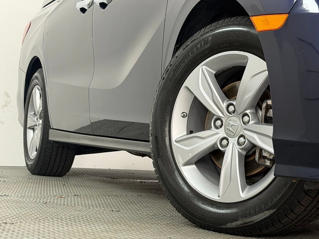 Used 2018 Honda Odyssey EX-L image 17