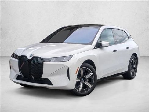 Used 2026 BMW iX xDrive45 image 1