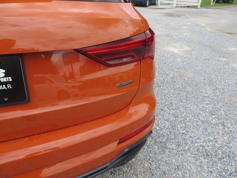Used 2021 Audi Q3 2.0T Premium Plus w/ Premium Plus Package AWD/4WD image 9